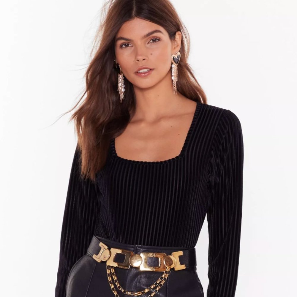 Smooth On Over Velvet Square Neck Bodysuit